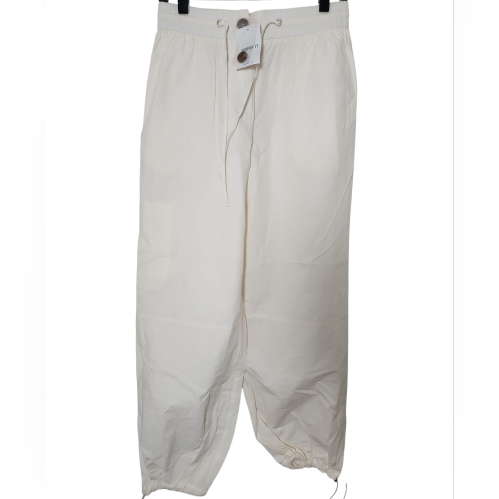 Forever 21 Cargo Elastic Pant Cream Nwt Size Medium